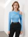 SHEIN BIZwear Women's Irregular Shoulder Solid Color T-Shirt