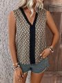 Women'S Sleeveless Button Down Shirt With All-Over Print