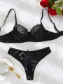 Women'S Lace Trimmed Butterfly Decorated Lingerie Set