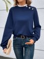 SHEIN Frenchy Women'S Solid Color Sweatshirt With Button Decoration And Lace Collar