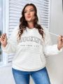 SHEIN Privé Plus Letter Graphic Kangaroo Pocket Drop Shoulder Drawstring Hoodie