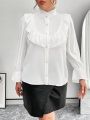 SHEIN Privé Plus Size Women's Lotus Leaf Edge Shirt/blouse