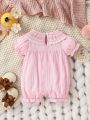 SHEIN Party Style Newborn Baby Girls' Romper With Ruffle Collar, Puff Sleeves And Shorts, Sweet, Cute, Casual, Loose, Fashionable Item For Spring And Summer