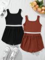 SHEIN Kids SUNSHNE Tween Girl Knitted Letter Print Vest Top And Knitted Loose Shorts Set