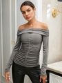 SHEIN Privé Women's Asymmetric Off Shoulder Ruffle Detail Long Sleeve T-shirt