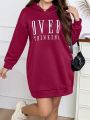 SHEIN Essnce Plus Letter Graphic Drop Shoulder Hooded Sweatshirt Dress