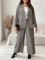 SHEIN Frenchy Plus Size Plaid Suit Set