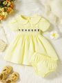 Elegant And Cute Baby Girl Fashionable Bowknot Embroidery Design Puff Sleeve Dress With Bloomers Set