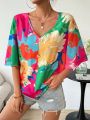 Women's Floral Printed V-Neck Blouse