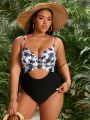 SHEIN Swim Vcay Women's Plus Size Monokini With Coconut Tree Print