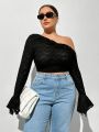 SHEIN Essnce Plus Size Spring And Summer Clothing New Fashion Casual Vacation Irregular One-Shoulder Ruffled Texture Fabric Trumpet Sleeve Long-Sleeved Top