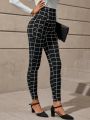 EMERY ROSE Women's Slim Fit Grid Pattern Printed Long Pants