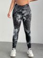 SHEIN Coolane Plus Size Women's Tie Dye V-waist Leggings