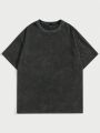 Manfinity Hypemode Men's Loose Fit T-Shirt With Oversized Mouth Printed On Back