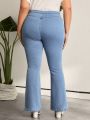 SHEIN LUNE Plus Size Flare Leg Jeans With Pleated Detail