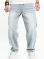 Men Slant Pocket Straight Leg Jeans