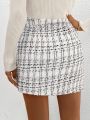 SHEIN Privé Plaid Button Detail Skirt