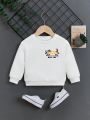 Baby Boy Letter Graphic Sweatshirt