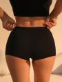 SHEIN 3pcs Solid Boyshorts