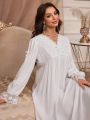 Ladies' Lace Splicing Ruffle Sleeve Sleep Dress