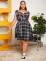 SHEIN CURVE+ Plus Size Plaid Sweetheart Neckline Dress