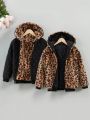 SHEIN Kids EVRYDAY Big Girls' Double-sided Wearing Stitched Clips Leopard Plush Hooded Jacket For Autumn And Winter