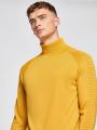 SHEIN Men Turtleneck Raglan Sleeve Sweater