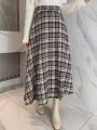 DAZY Plaid Print Flared Skirt