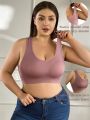 Women's Plus Size Seamless Push Up Bra With Contrasting Color And Round Neckline