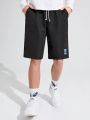 SHEIN Teenage Boys' Drawstring Waistband Shorts With Patch Detailing