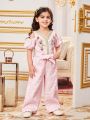 SHEIN Kids Nujoom Young Girl Flower Applique & Tape Decoration Cold Shoulder Wide Leg Jumpsuit