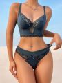 Contrast Lace Underwire Lingerie Set