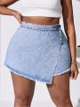 SHEIN Essnce Plus Size Women's Casual High Waist Fitted Frayed Denim Skirt Shorts