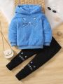 SHEIN Kids QTFun Little Girls' Cartoon Embroidered Plush Hoodie And Leggings Set