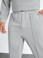 SHEIN Extended Sizes Men Plus Letter Graphic Sweatshirt & Sweatpants