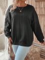 SHEIN LUNE Women's Plus Size Solid Color Round Neck Loose Fit Sweatshirt