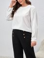 SHEIN Privé Plus Size Solid Color Round Neck Shirt