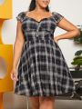 SHEIN CURVE+ Plus Size Plaid Sweetheart Neckline Dress