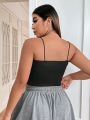 SHEIN CURVE+ Plus Size Women's Solid Color Cropped Camisole Top