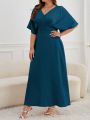 SHEIN Privé Plus Size Women's Pleated Batwing Sleeve Dress