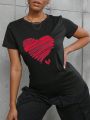 Heart Patterned Round Neck Short Sleeve T-shirt