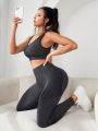 Seamless High Stretch Sports Bra With Leggings