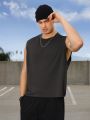 Manfinity Hypemode Men's Solid Color Casual Loose Tank Top