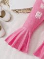 SHEIN Infant Girls' Casual Knitted One-shoulder Vest Top With Solid Color And Pink Flared Jeans Imitation Set