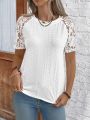 Round Neck Short Sleeve T-Shirt With Lace Patchwork