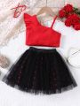 SHEIN Kids FANZEY Young Girls' Romantic Ladylike Solid Color Asymmetrical Neckline Top With Heart Print Tulle Skirt Set