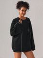 Brittney Do Women Black Zipper Style Oversized Sweatshirt