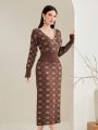 SHEIN Modely Women's Full Printed V-neck Gathered Waist Knitted Dress