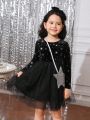 SHEIN Kids KDOMO Young Girl Star Print Mesh Hem Dress With Bag