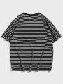 Manfinity Men Striped Heart Print Tee